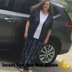 Meet your Posher, Ivy